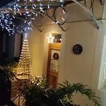 A L'ombre Du Murier Bed and breakfast Anglure