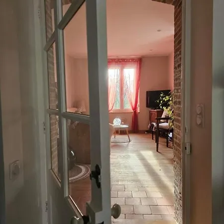 Bed & Breakfast A L'ombre Du Murier Anglure